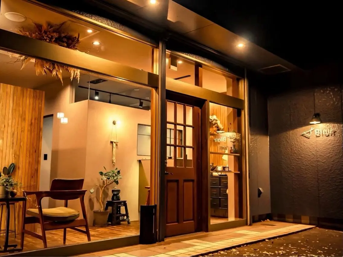 eyelash&eyebrowsalon Blairの内観・外観2