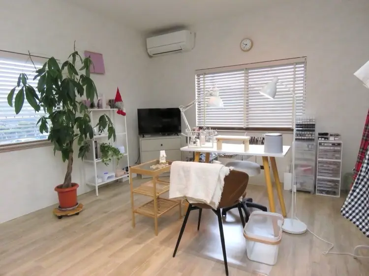 nail salon BELLの内観・外観1