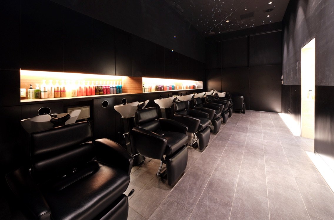 ZELE   AVEDA    越谷レイクタウンの内観・外観3
