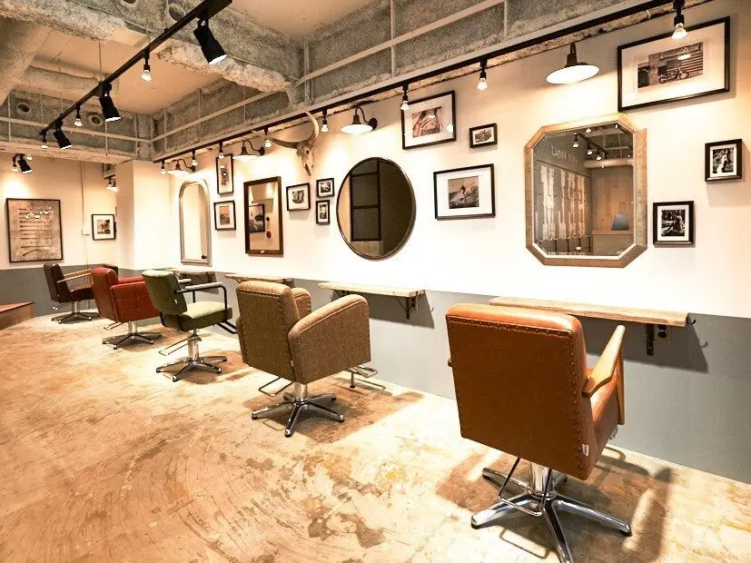 hair works HELMの内観・外観1
