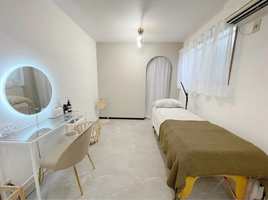 beauty  salon emuの内観・外観1