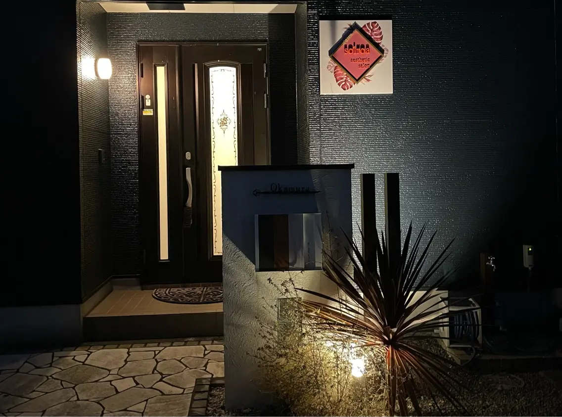 solroa  aesthetic salonの内観・外観1