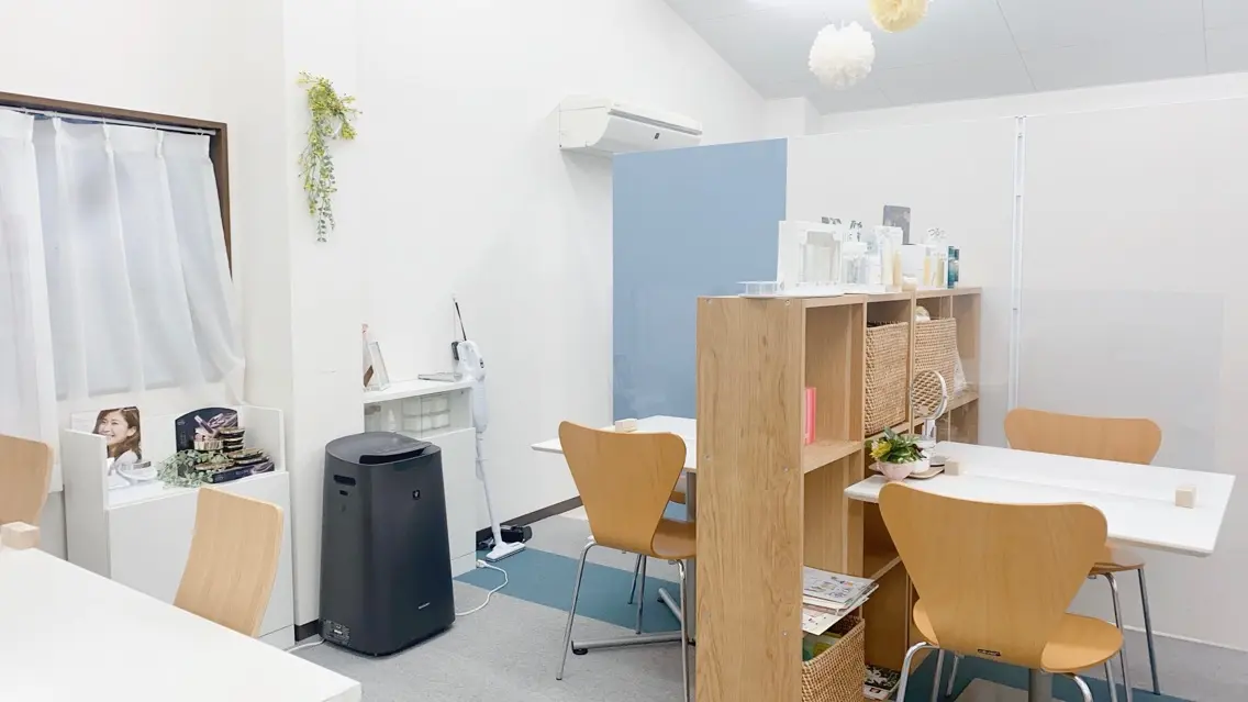 ナリスビューティーステーション De I'm 西尾店の内観・外観2