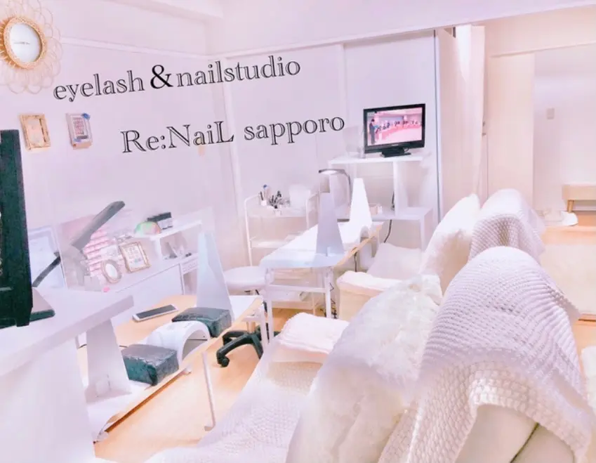 eyelash＆nailstudio BeautyA×Re:NaiLの内観・外観1