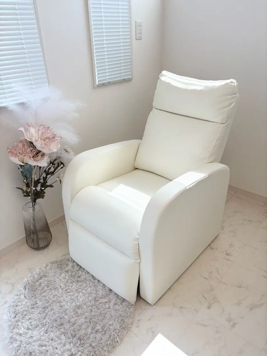 Nail salon colzaの内観・外観2