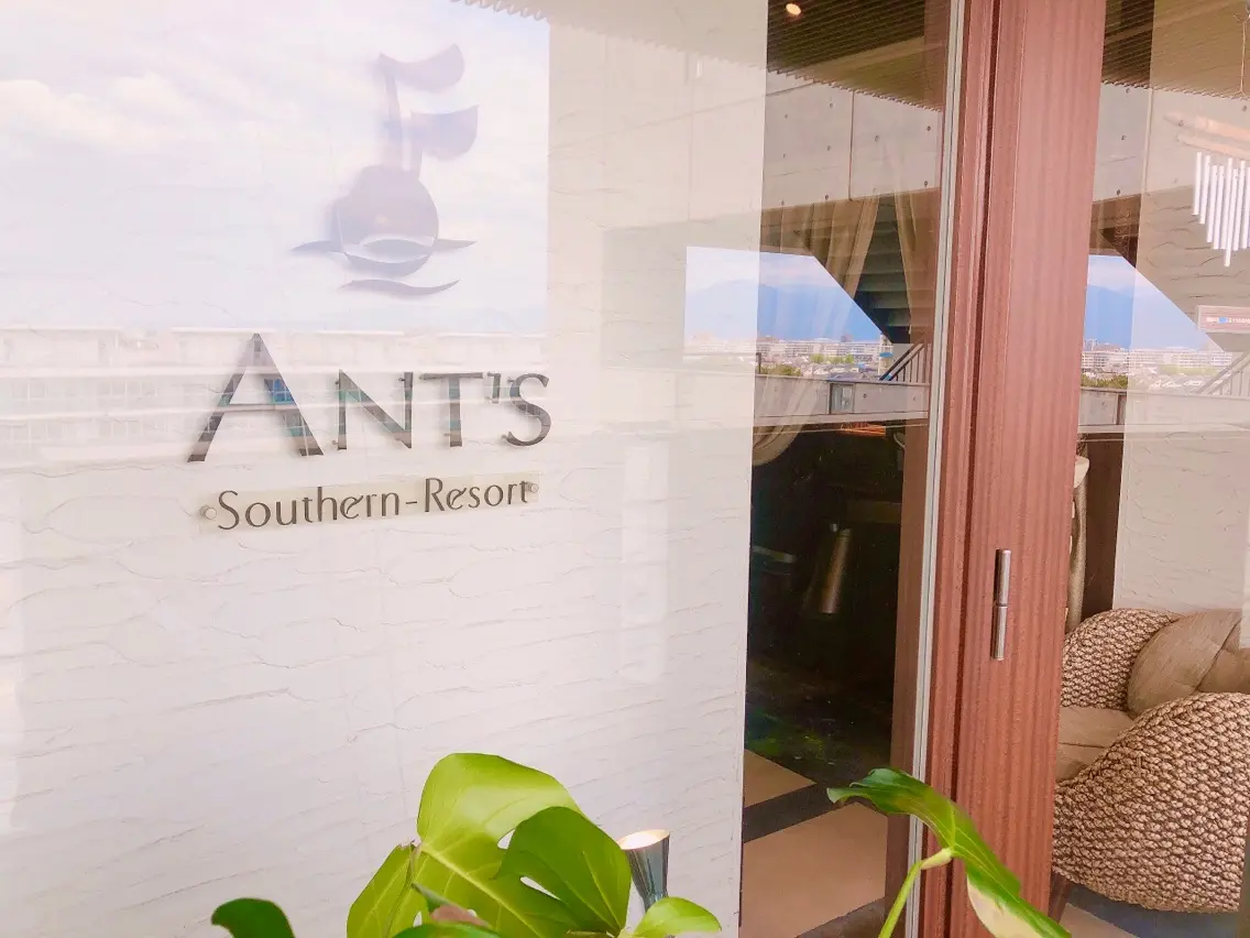 ANT'S NAILの内観・外観1