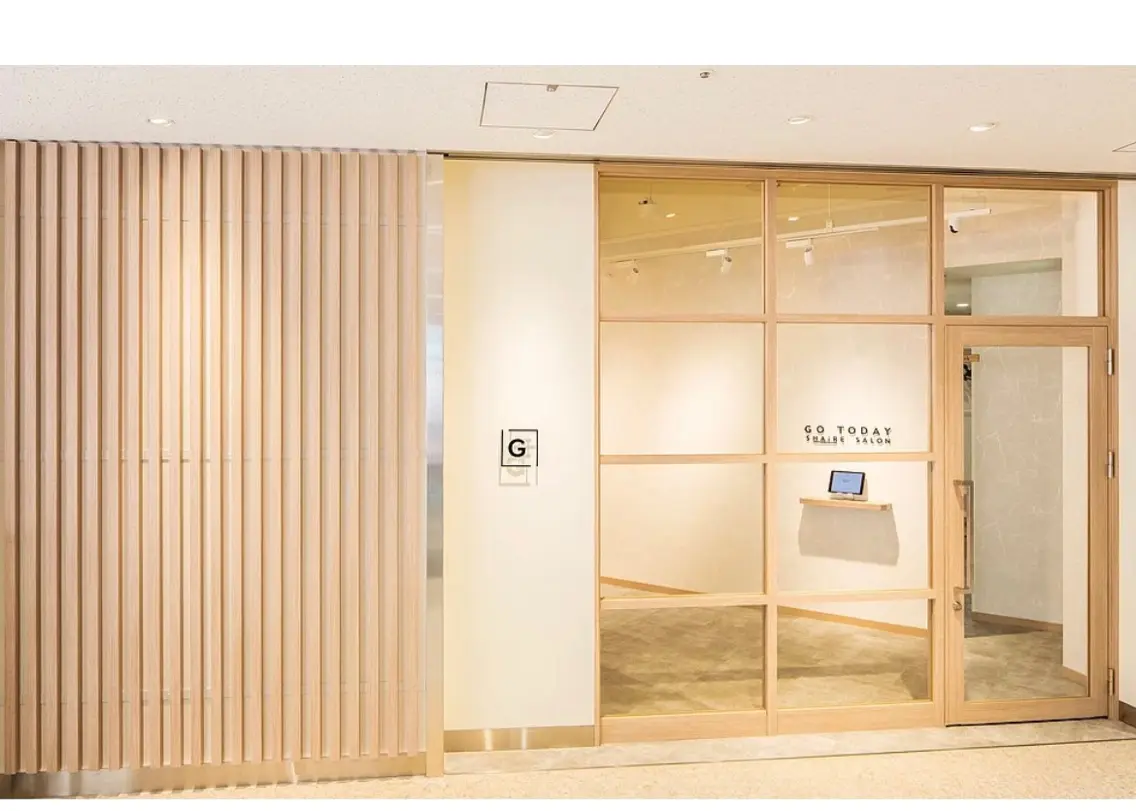 GO TODAY SHAiRE  SALON  名古屋店の内観・外観1