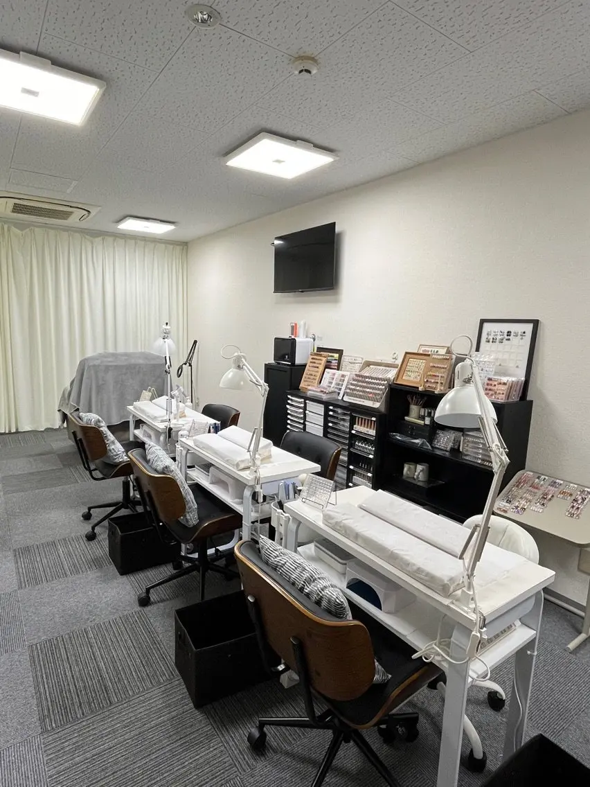 salonAZの内観・外観3