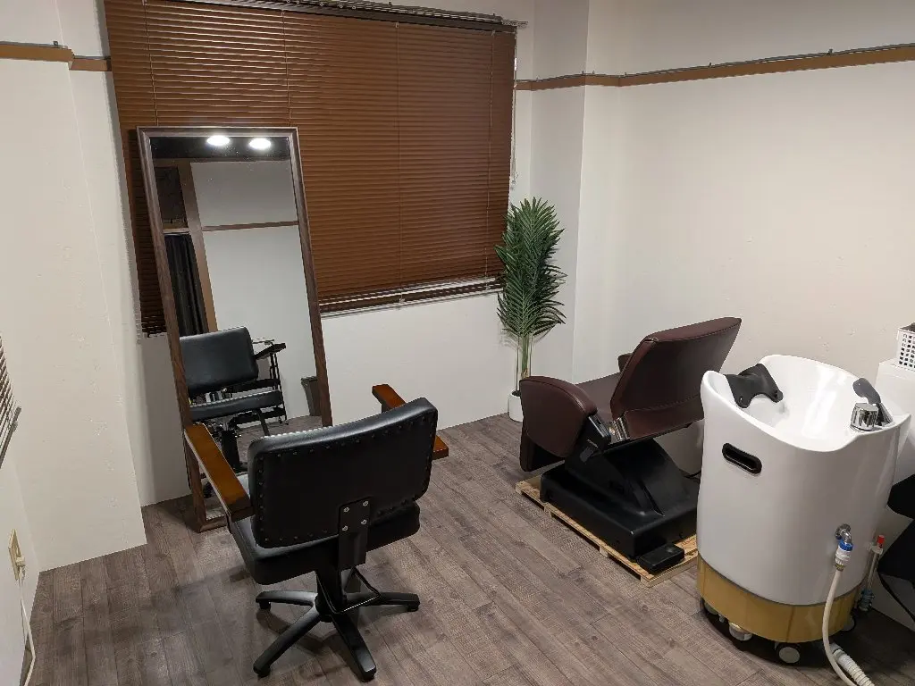 hairsalon rokoの内観・外観2
