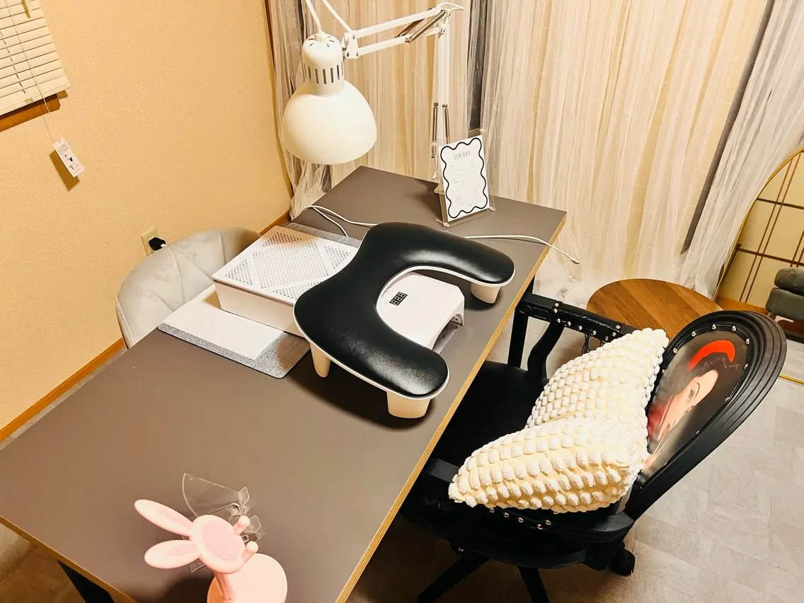 nail salon LUANAの内観・外観2