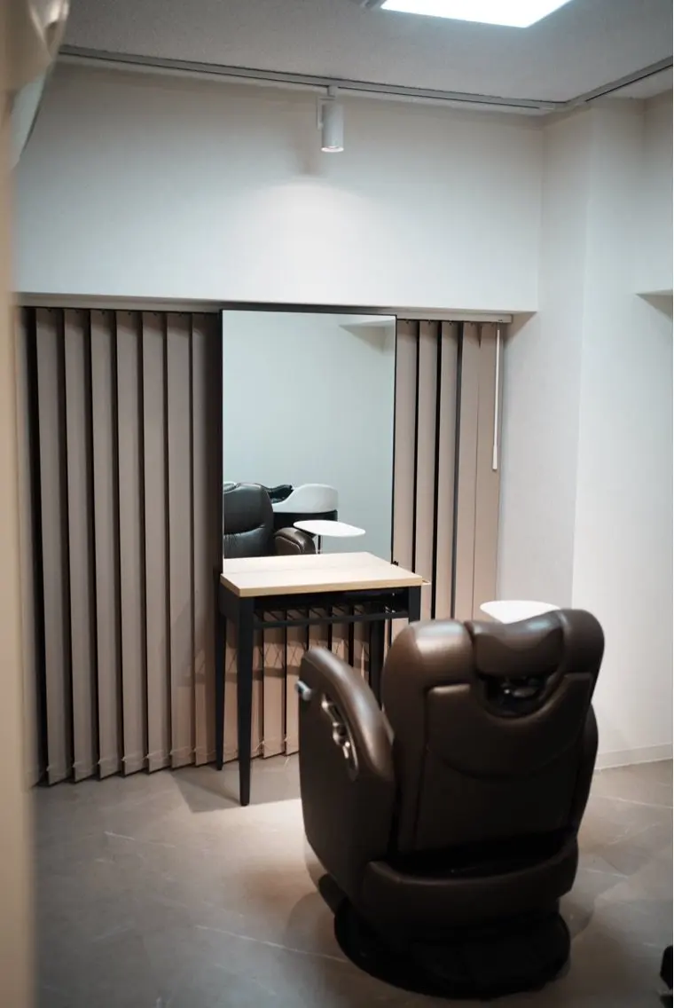 Men's salon ANSWERの内観・外観3