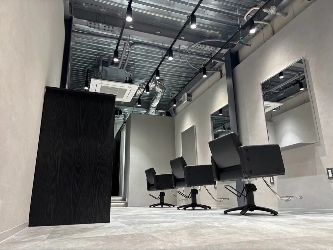MEN'S  SALON S.Tの内観・外観1