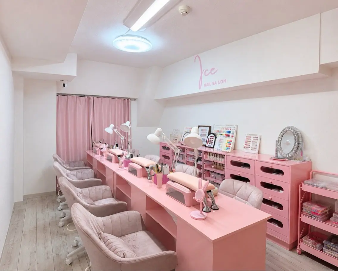 ICE Nailsの内観・外観2