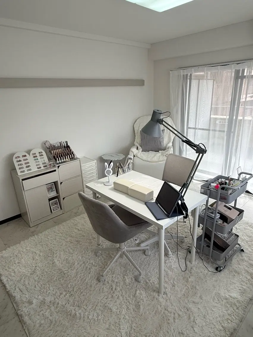nail salon unishuの内観・外観1