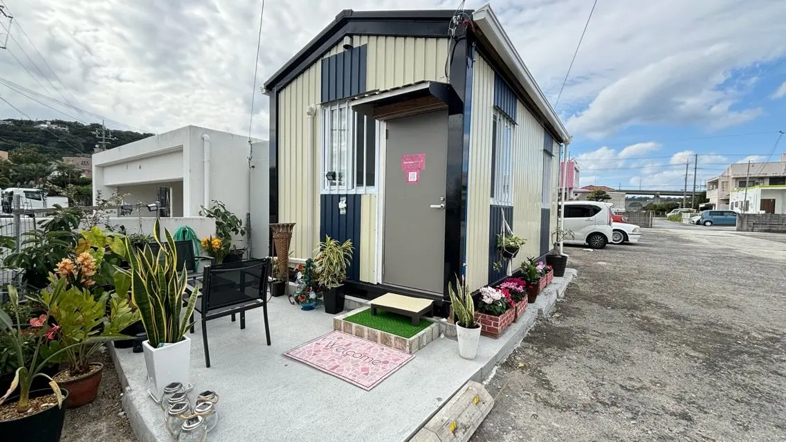 Nail Salon アティナの内観・外観1
