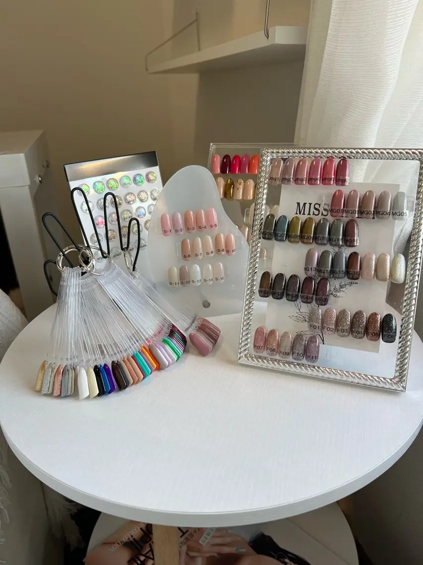 nail   BLUMEの内観・外観3