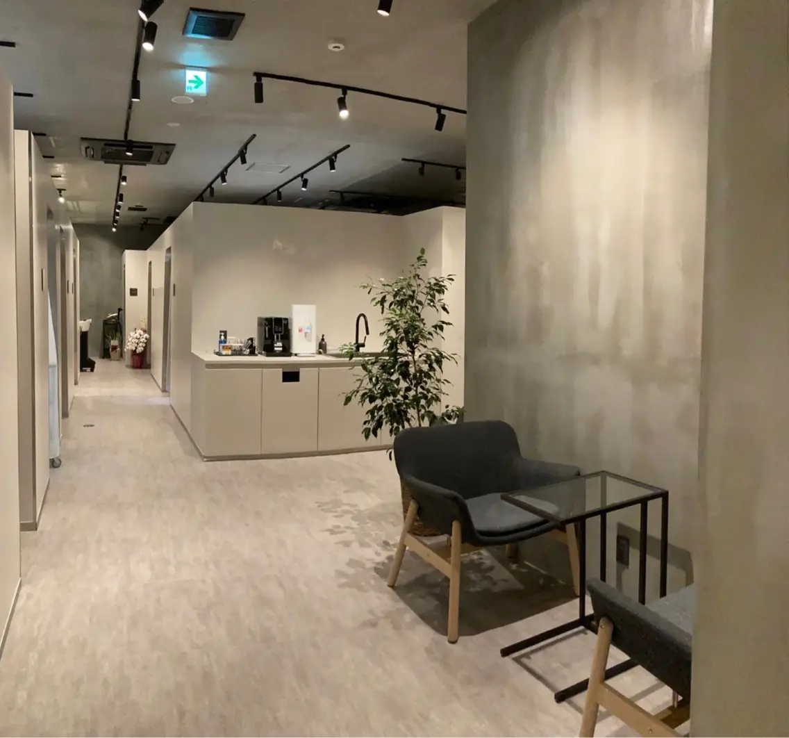 La Tour eyeの内観・外観2