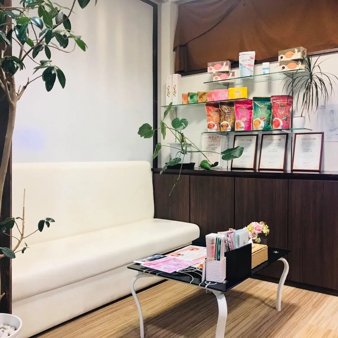 Prior高崎店の内観・外観1