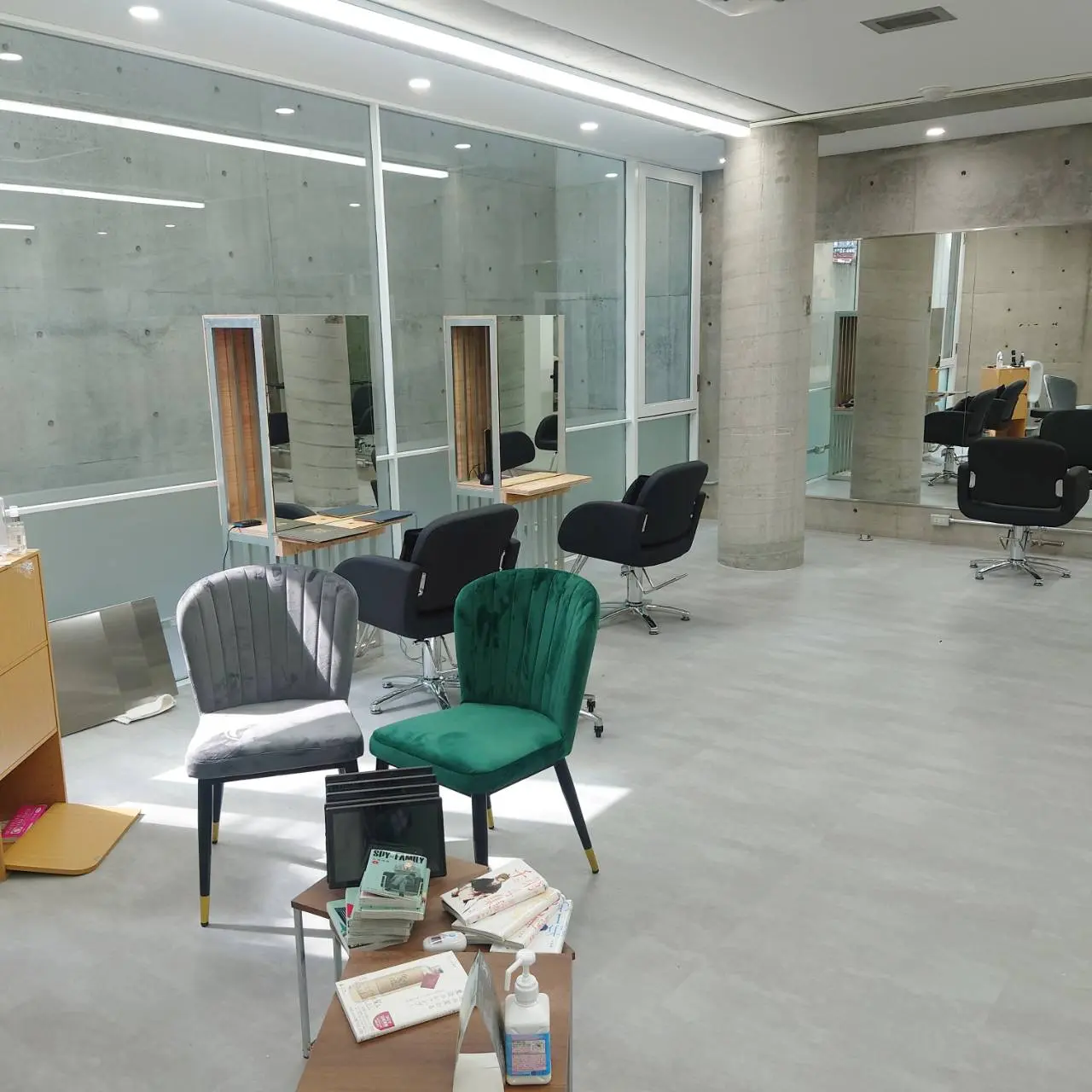 welring hair salonの内観・外観2