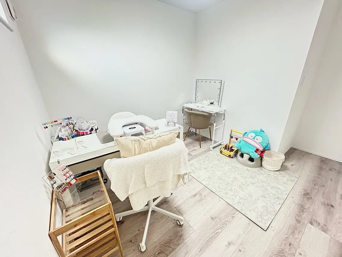 Hani nailの内観・外観1