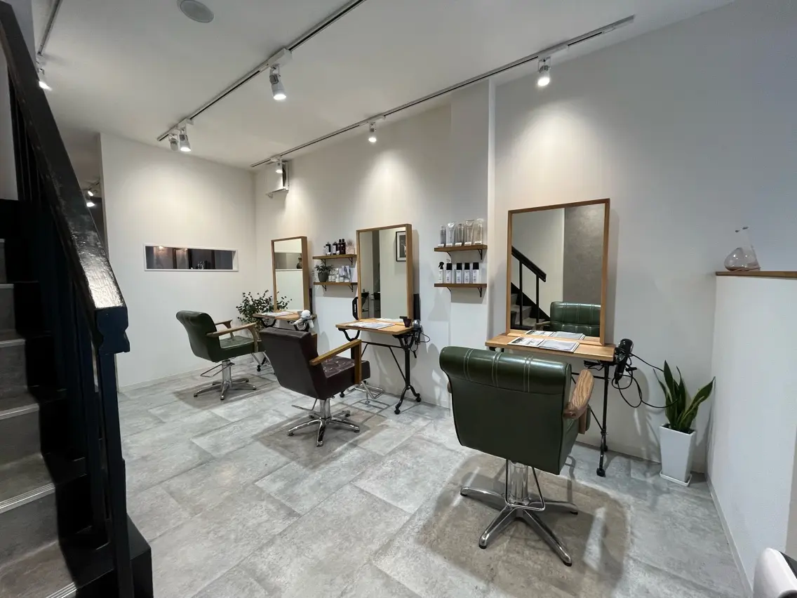 unisex   salon Daisyの内観・外観1