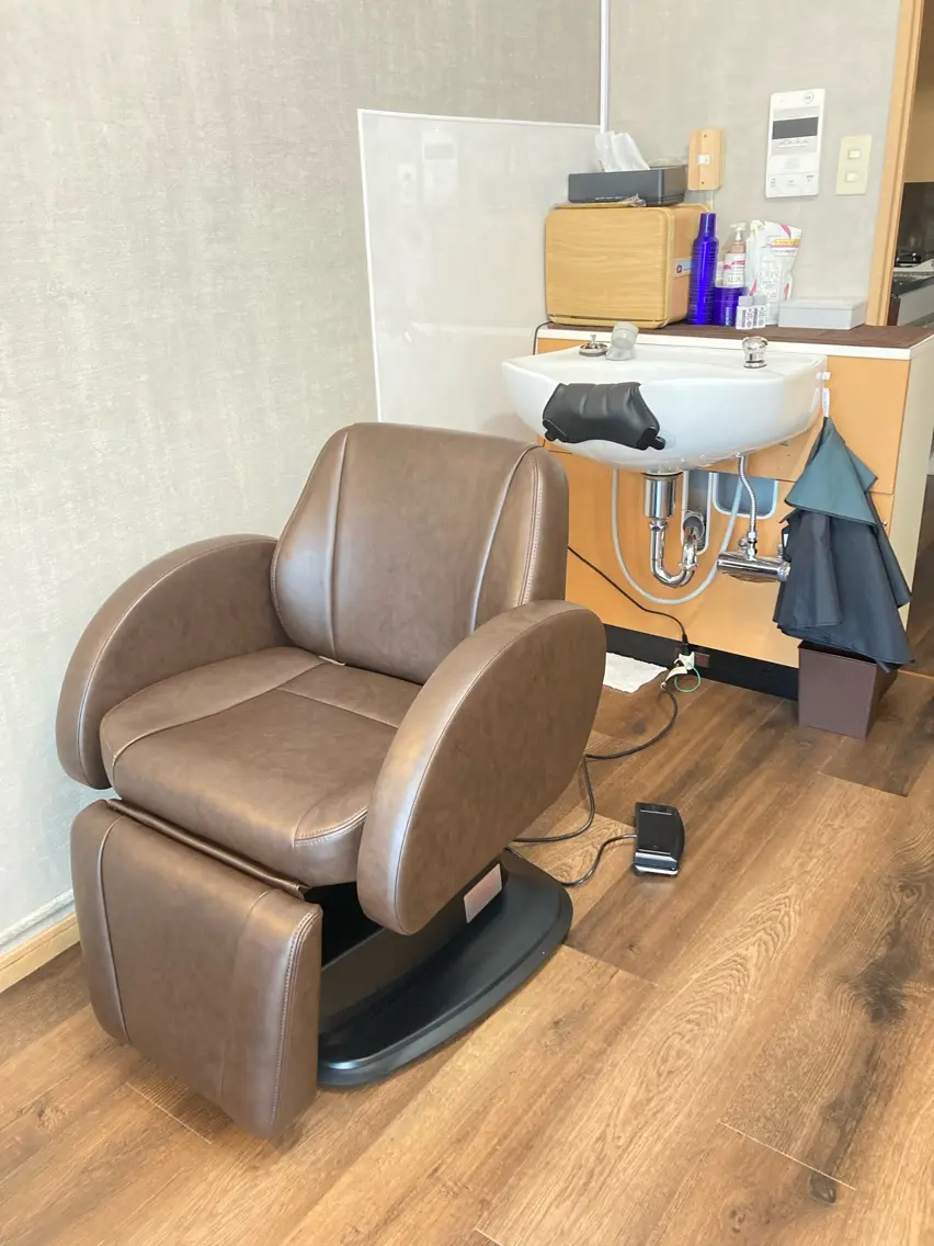 AUTHENTIC private mens hair salonの内観・外観3