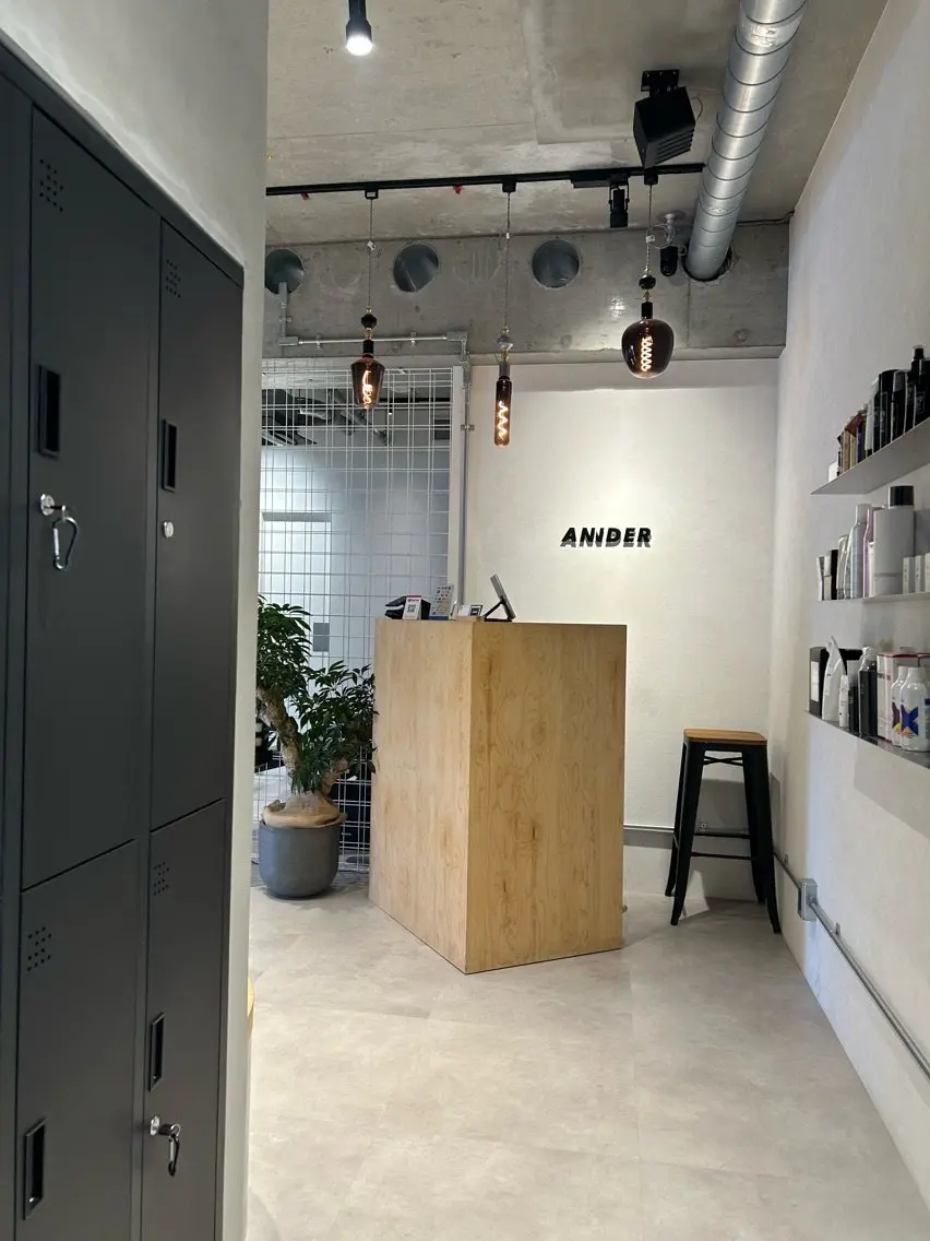 ANNDERの内観・外観3