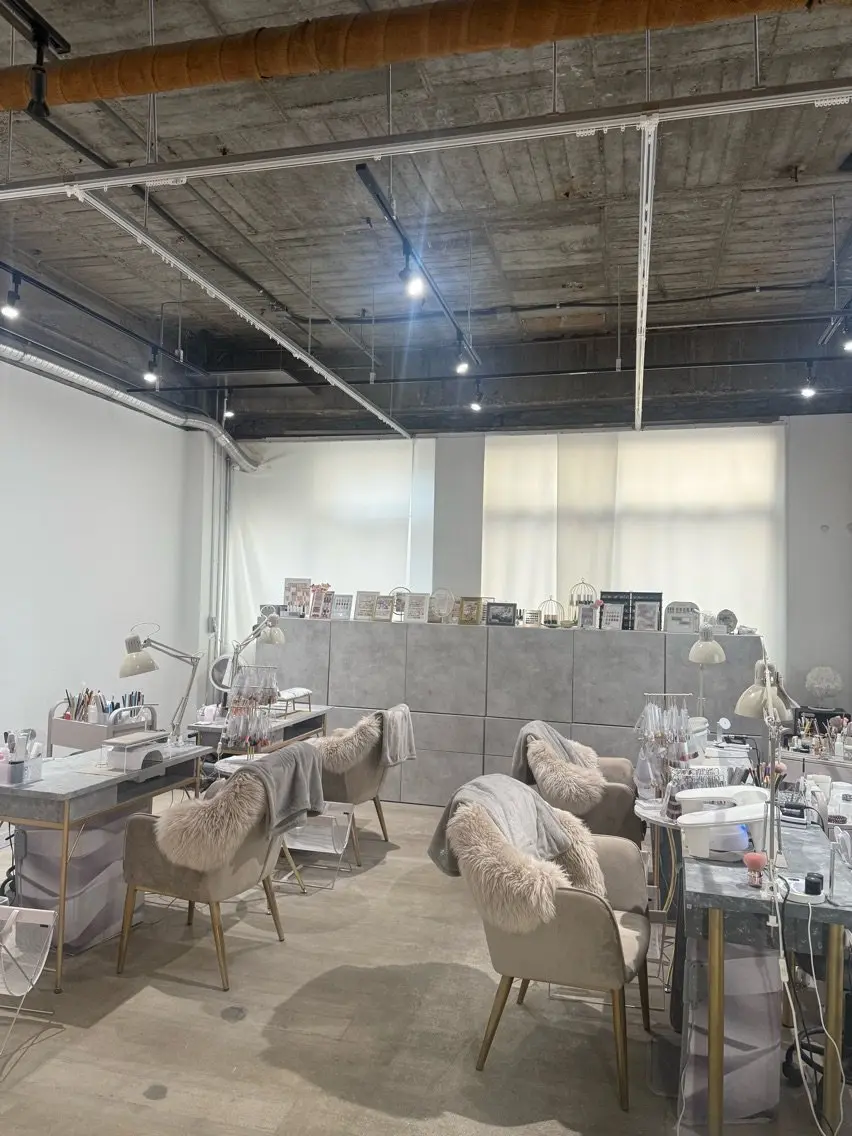 nail salon　mur.の内観・外観3