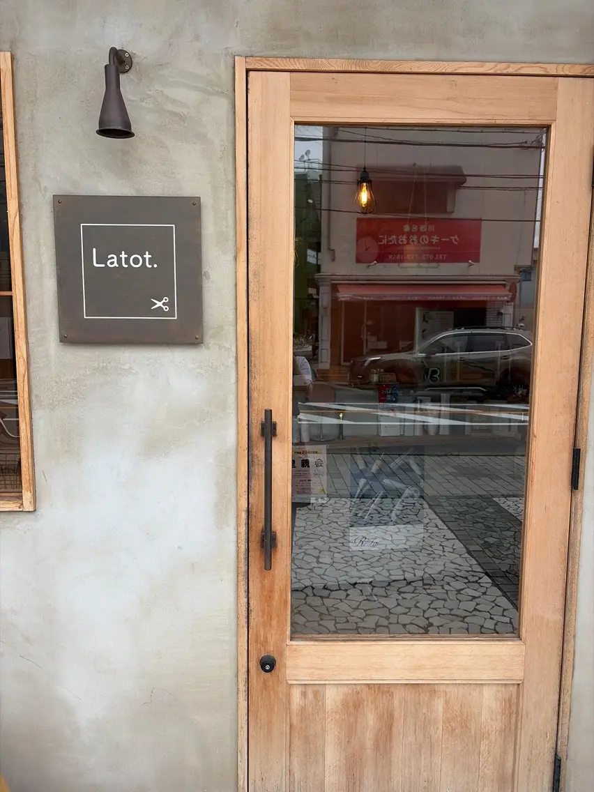 Latotの内観・外観1