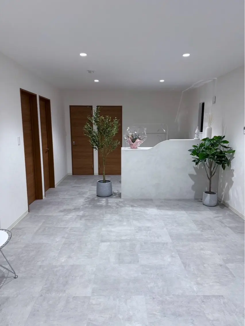 BeautySalon Smoo 金沢駅前店の内観・外観2