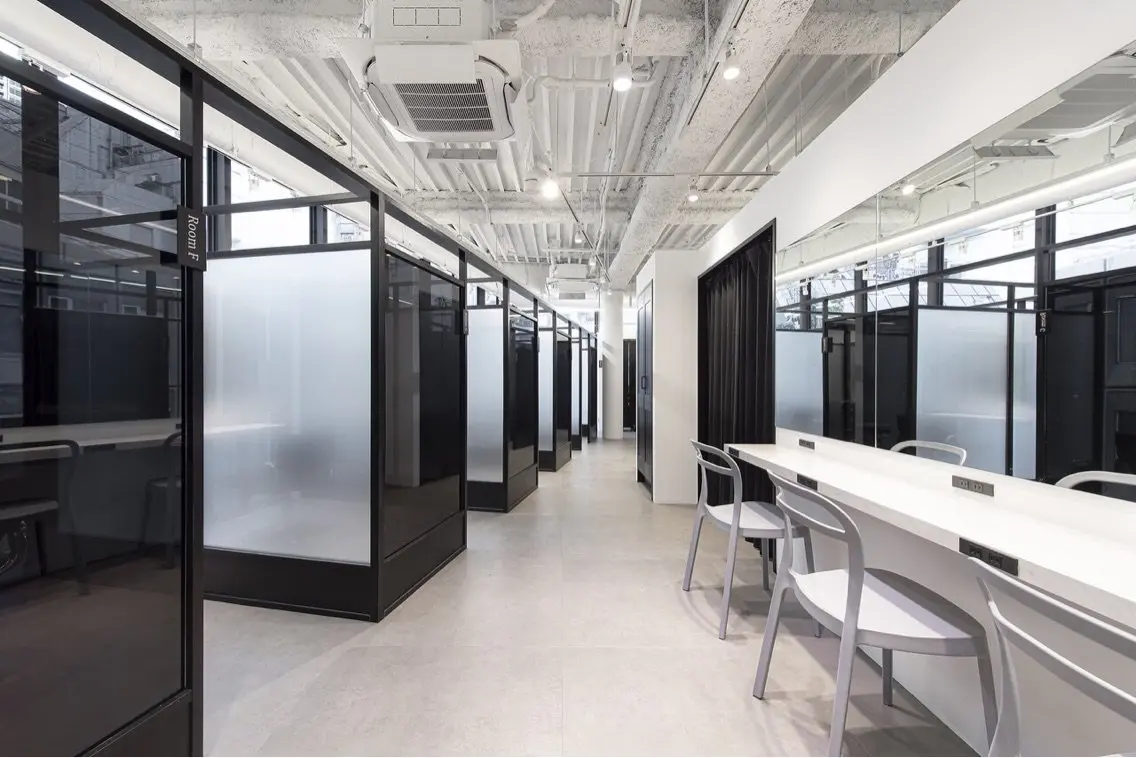 SALOWIN渋谷&NEW店の内観・外観2