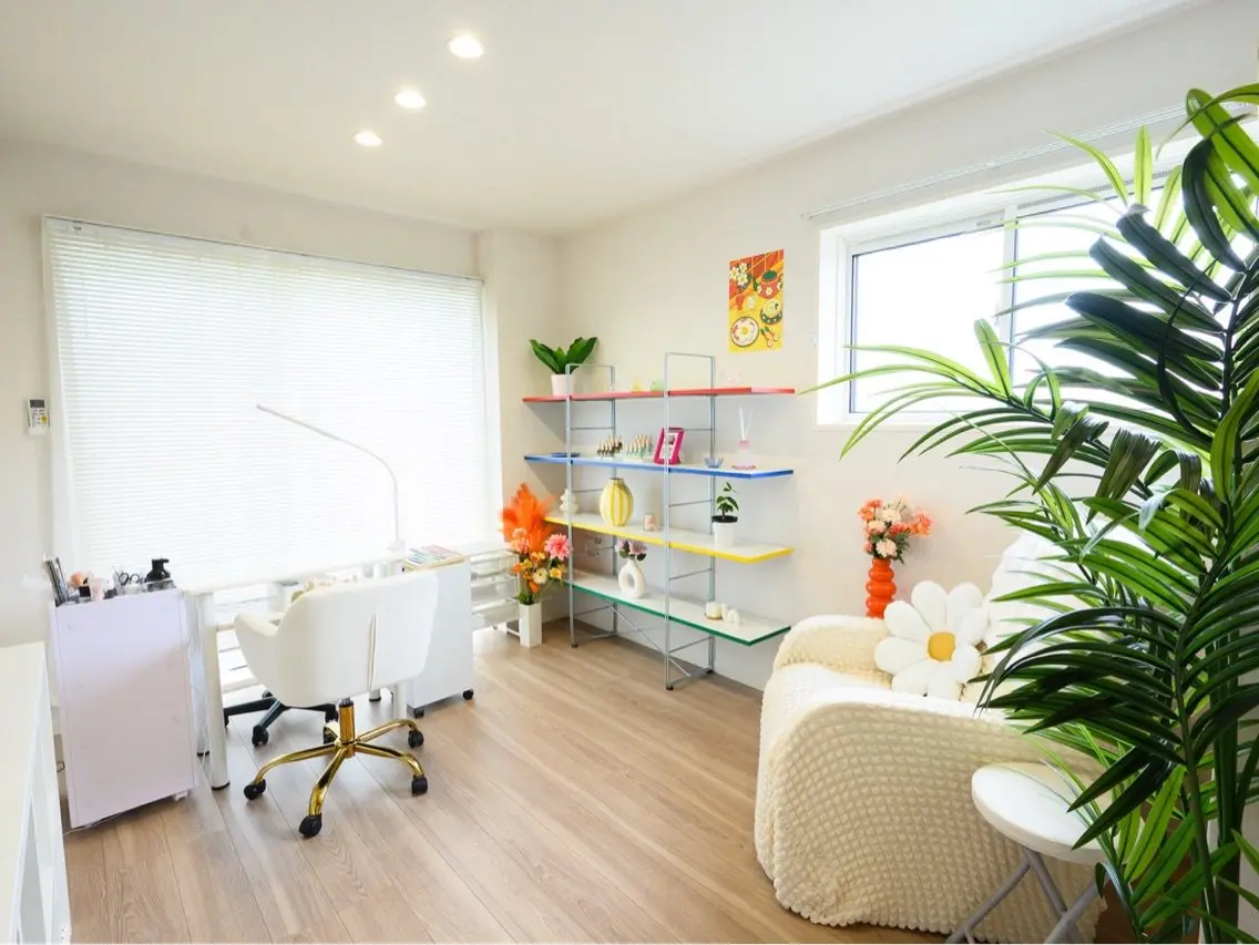 SUNNY NAILの内観・外観2