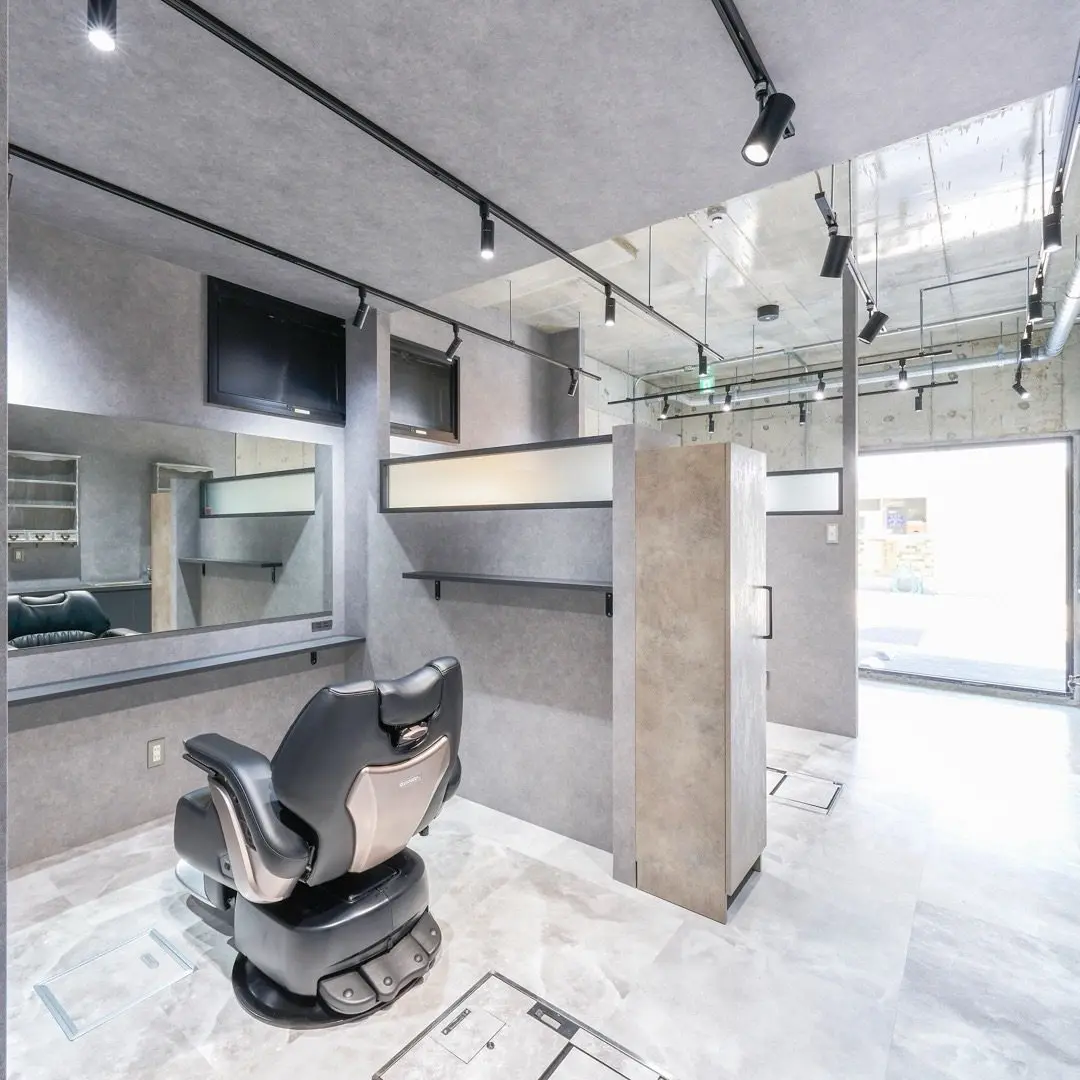 men's barber B.ondの内観・外観2