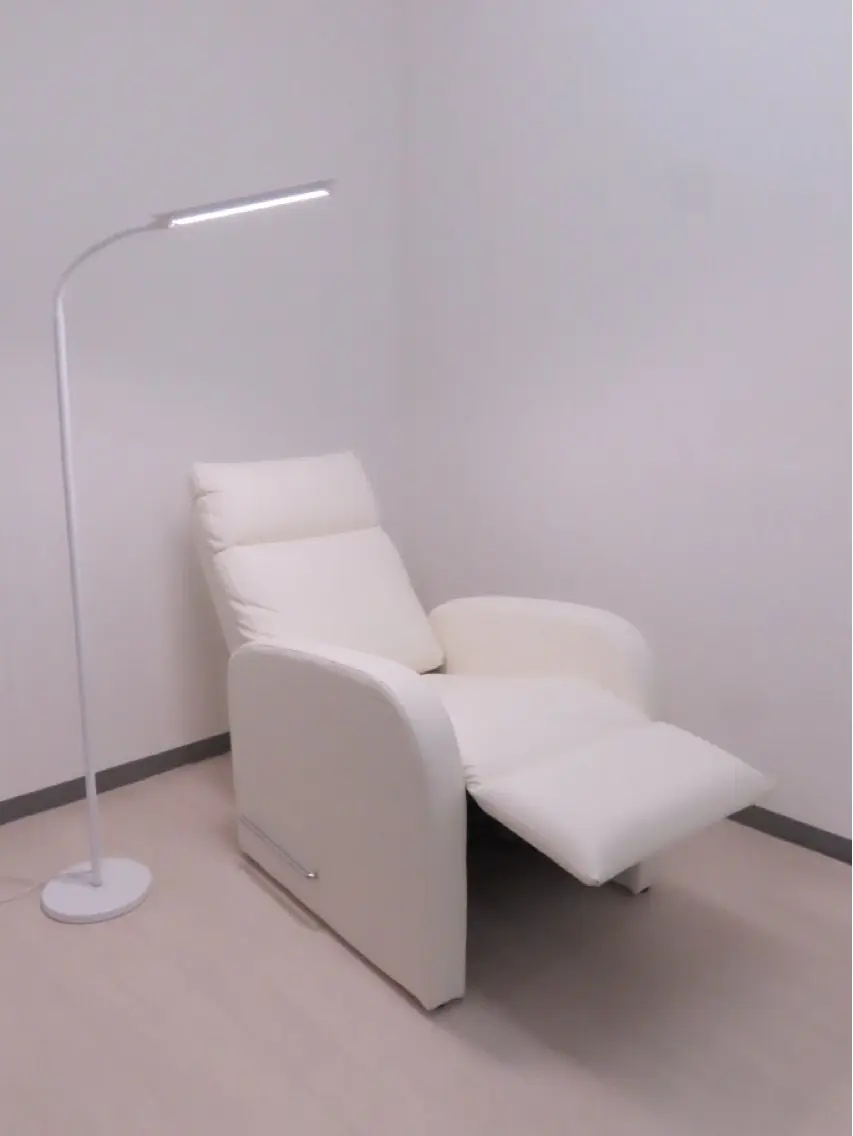Uni Nail &Eye Salon 日暮里店の内観・外観3