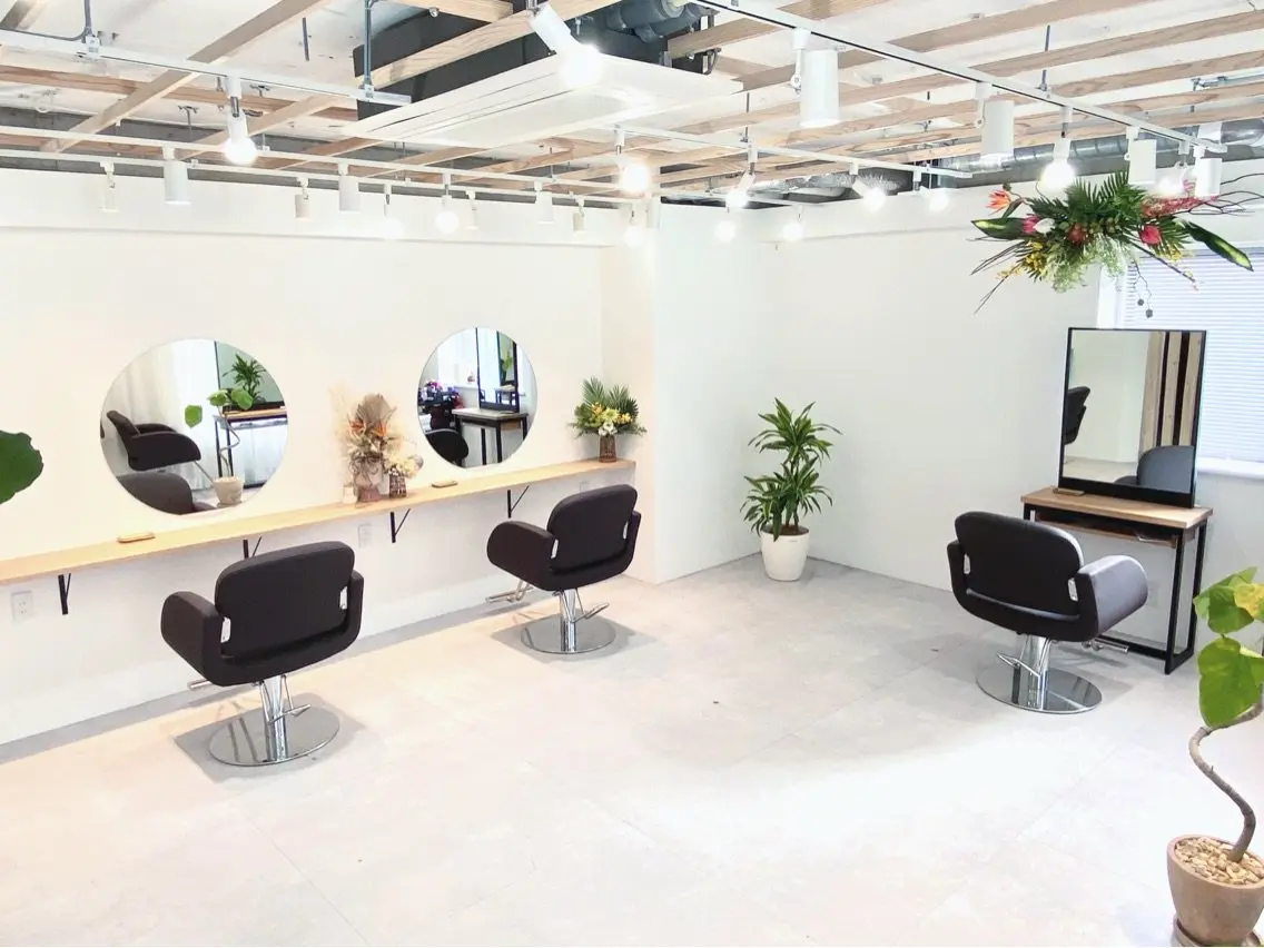 hair  design SUN room【ヘアデザインサンルーム】の内観・外観3