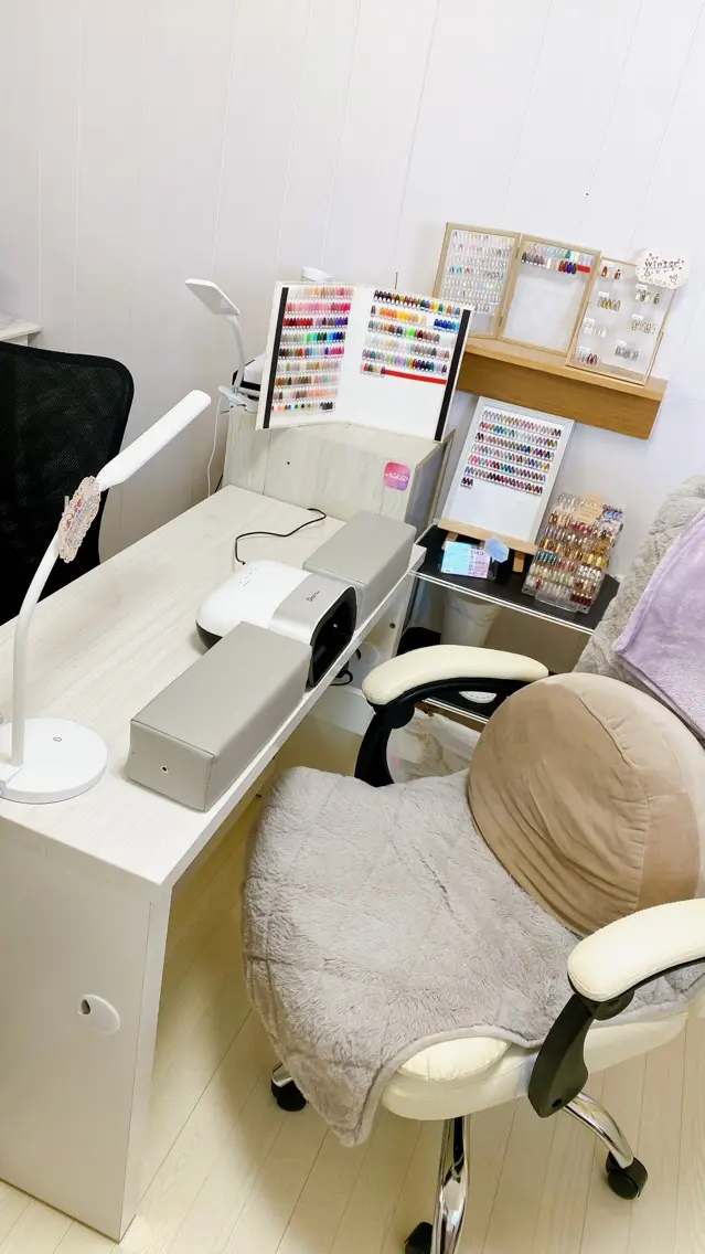 nail room  JiInaの内観・外観1