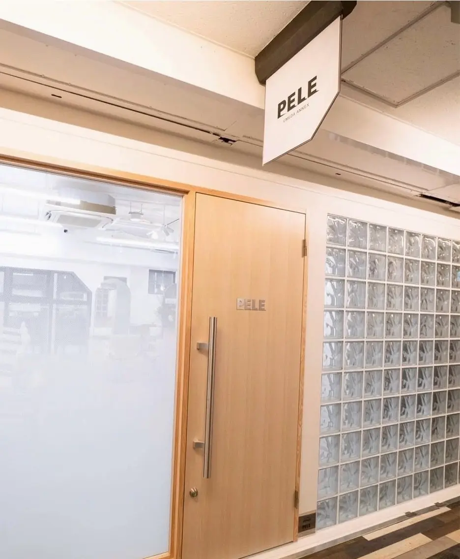 pele umeda  Annexの内観・外観1