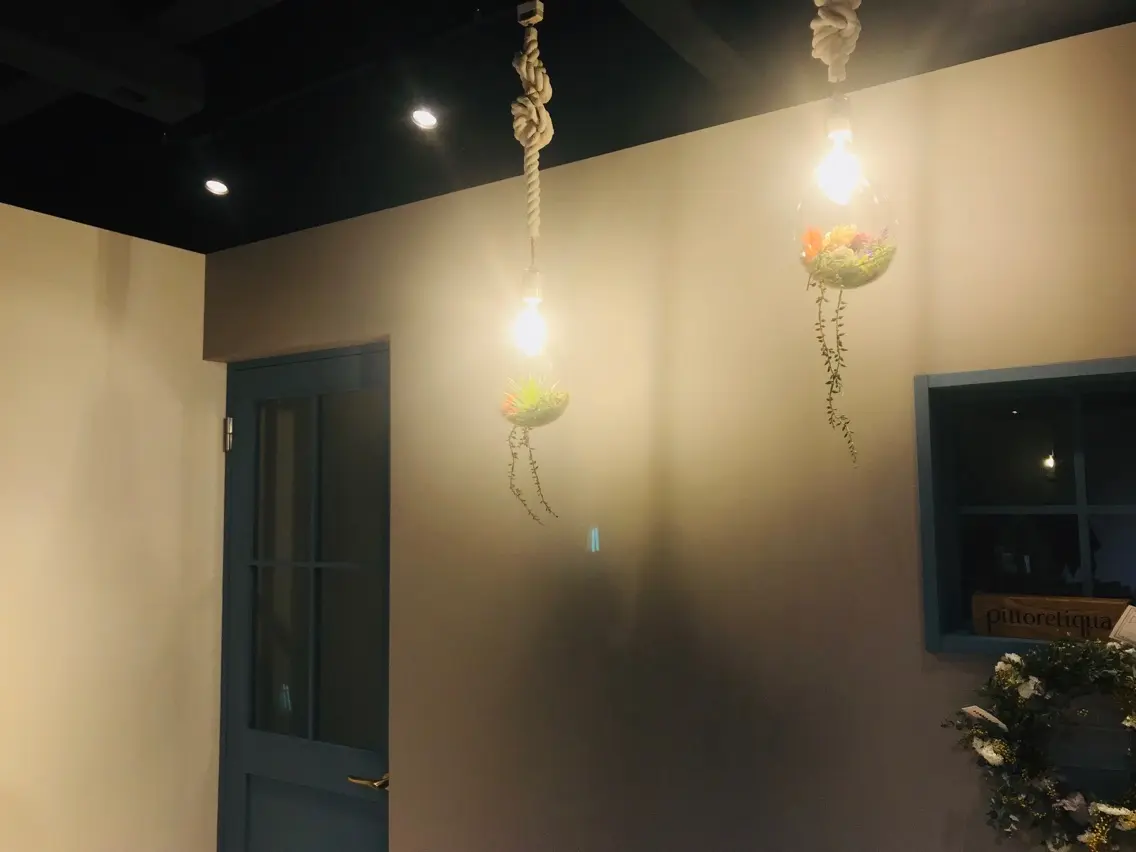 Lounge＆Hair  L i L iｋuの内観・外観2
