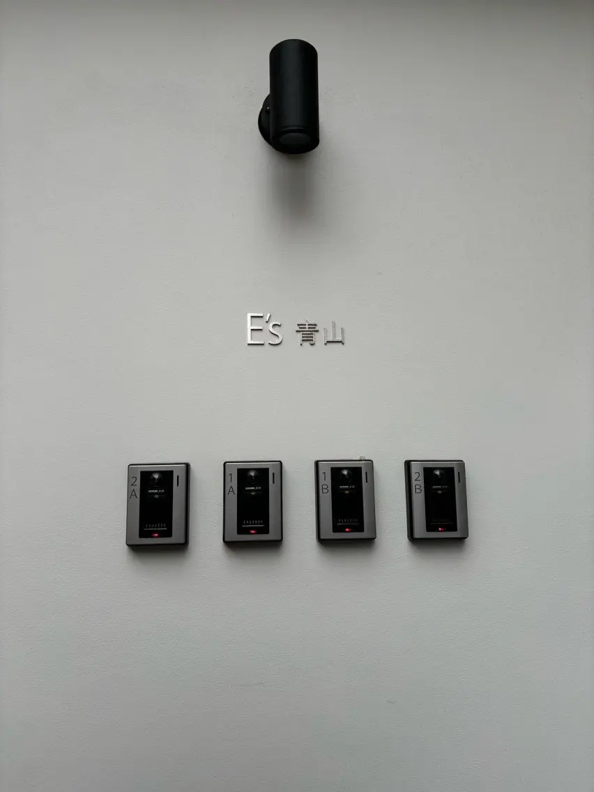 nailsalon mooi.外苑前の内観・外観1