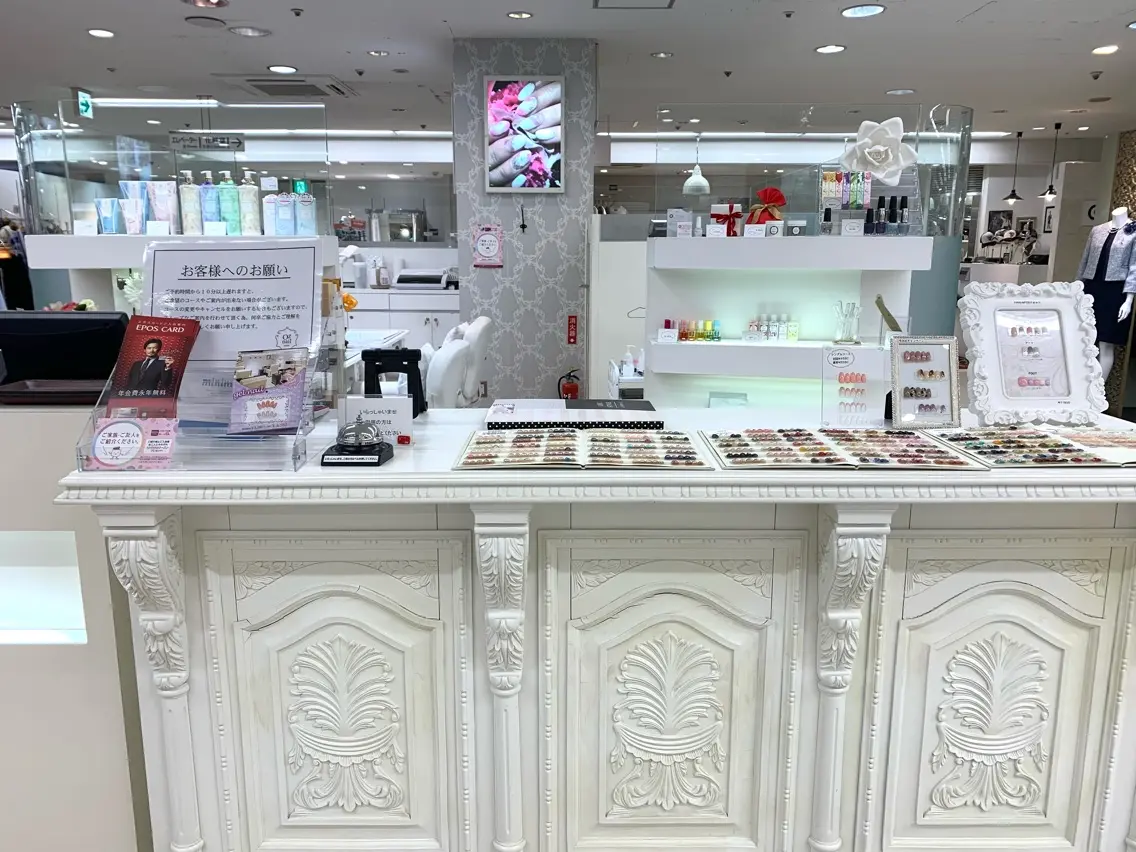 Oznail 池袋店の内観・外観1