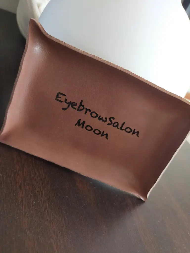 EyebrowSalon_Moonの内観・外観2