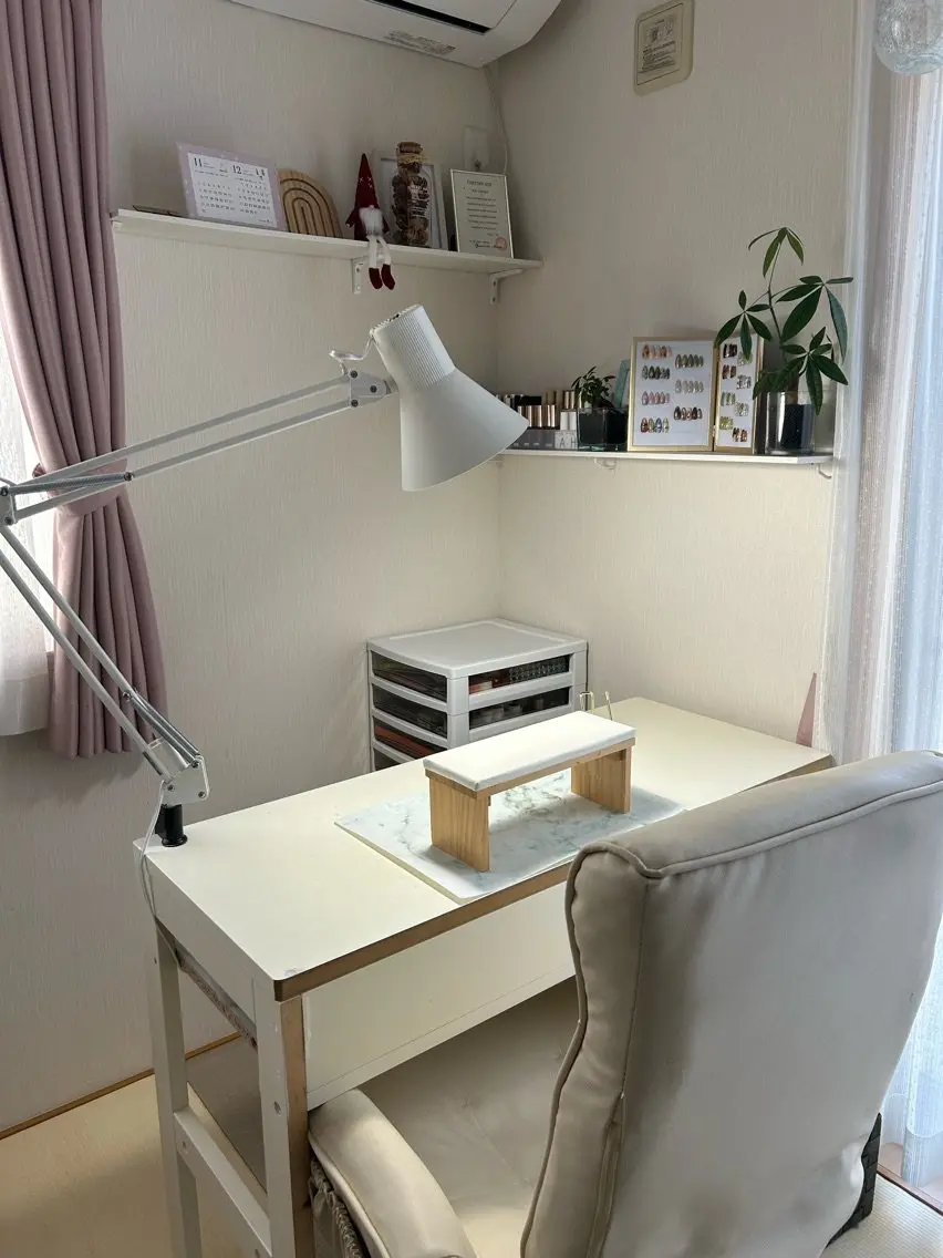 nail salon   Ruu 〈ルゥ〉の内観・外観1