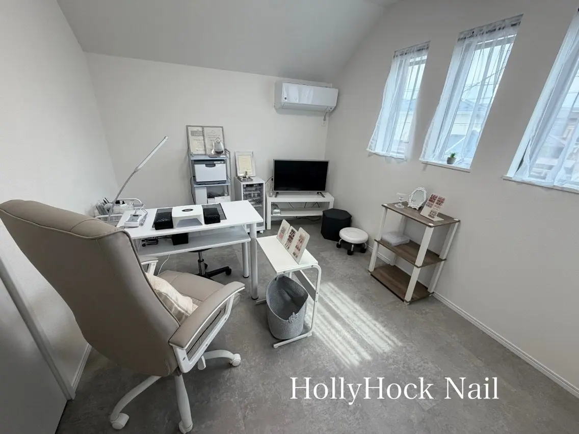 HollyHock Nailの内観・外観1