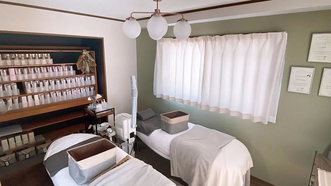 menard facial salon  下池田西の内観・外観1