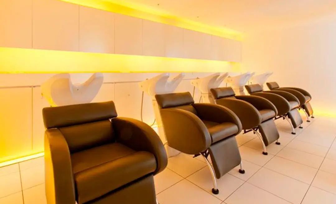 hair  lounge  BEACHの内観・外観3