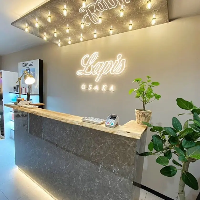ラピス　大阪　アメ村店の内観・外観1