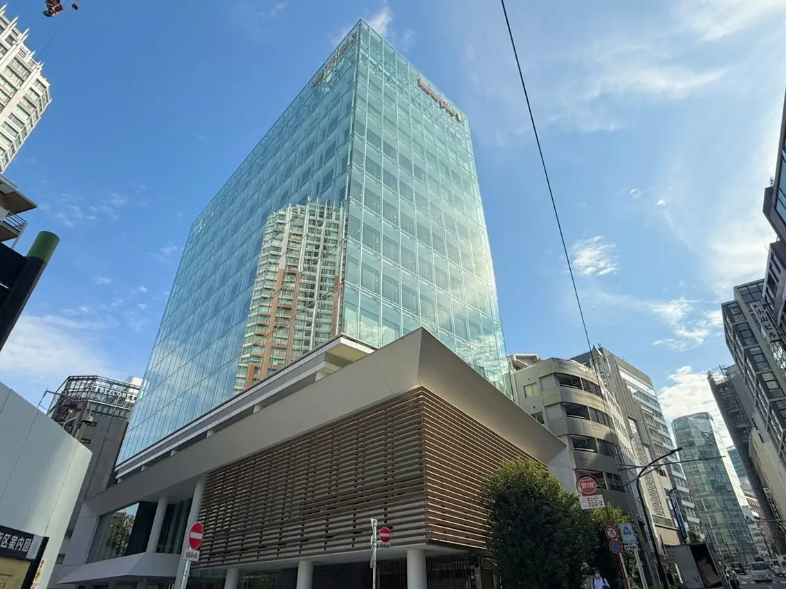 VLOW nex the salonの内観・外観1