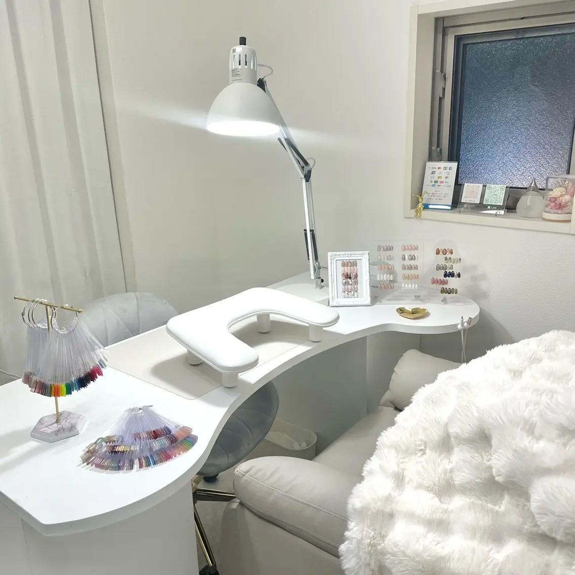 nail salon hannaの内観・外観2