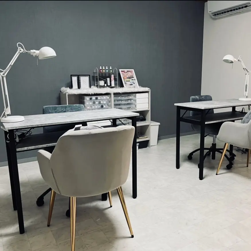 nail salon  mieuxの内観・外観2