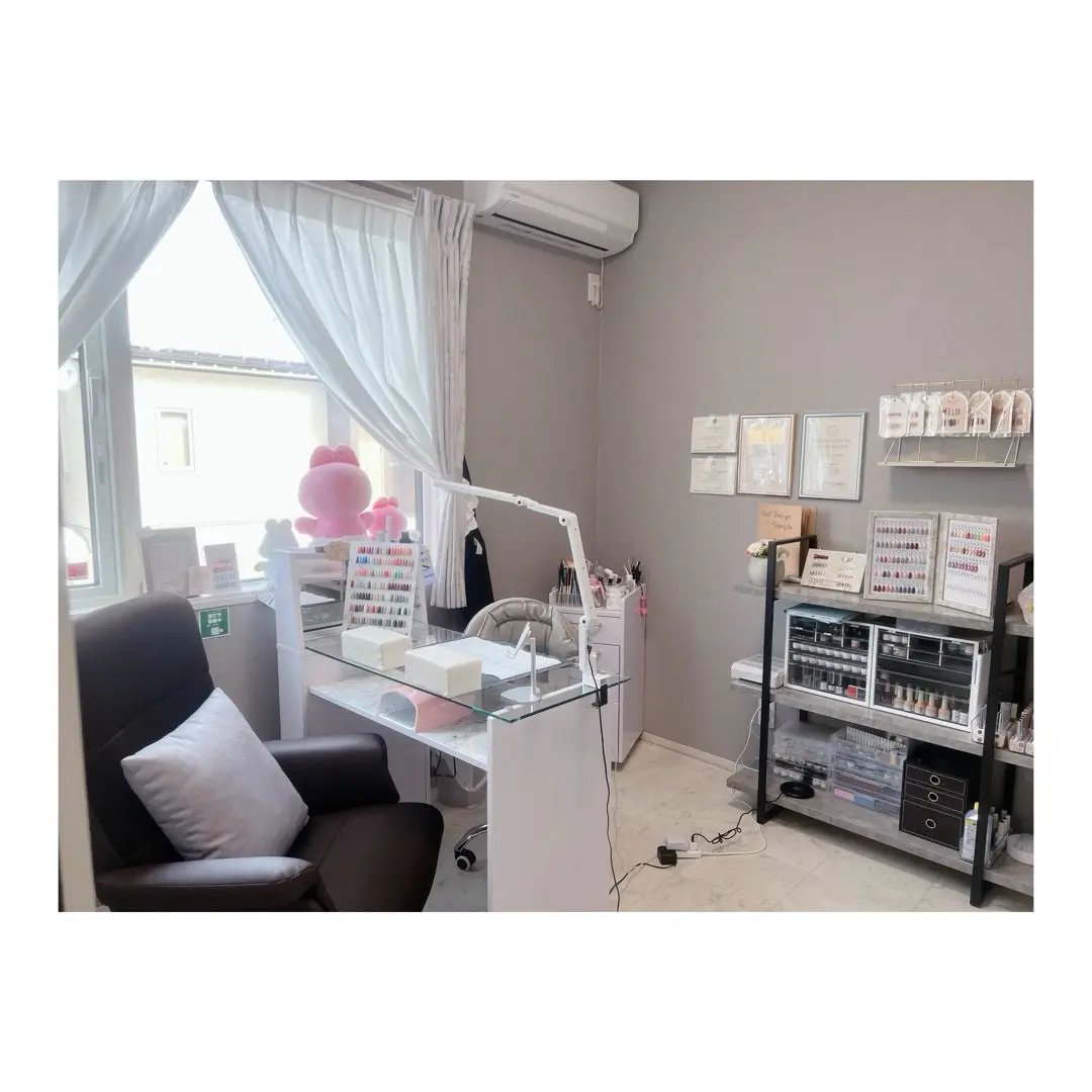 private nail salon ARCHEの内観・外観1